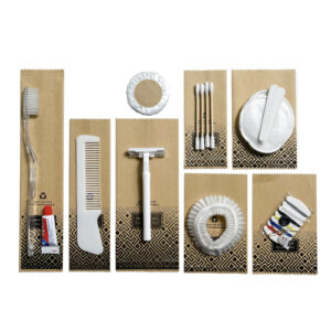 Bộ đồ amenities khách sạn combo 8 món túi kraft lõi nhựa trắng